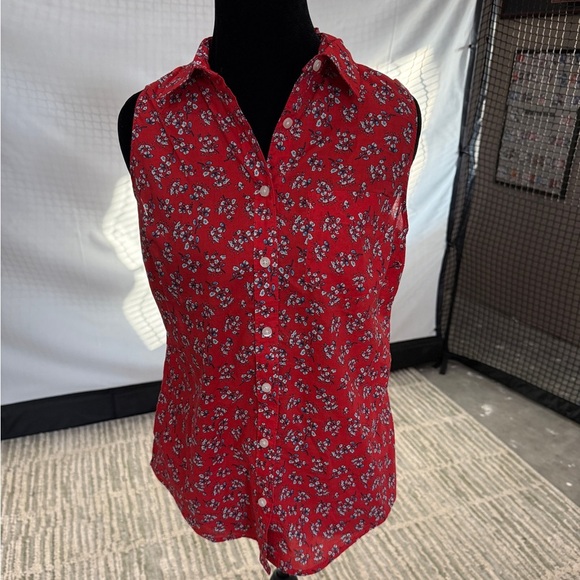 St. John's Bay Red and White Blouse - Picture 1 of 3